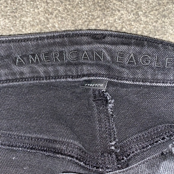 American Eagle Black Stretchy Mom Jeans - Picture 3 of 3